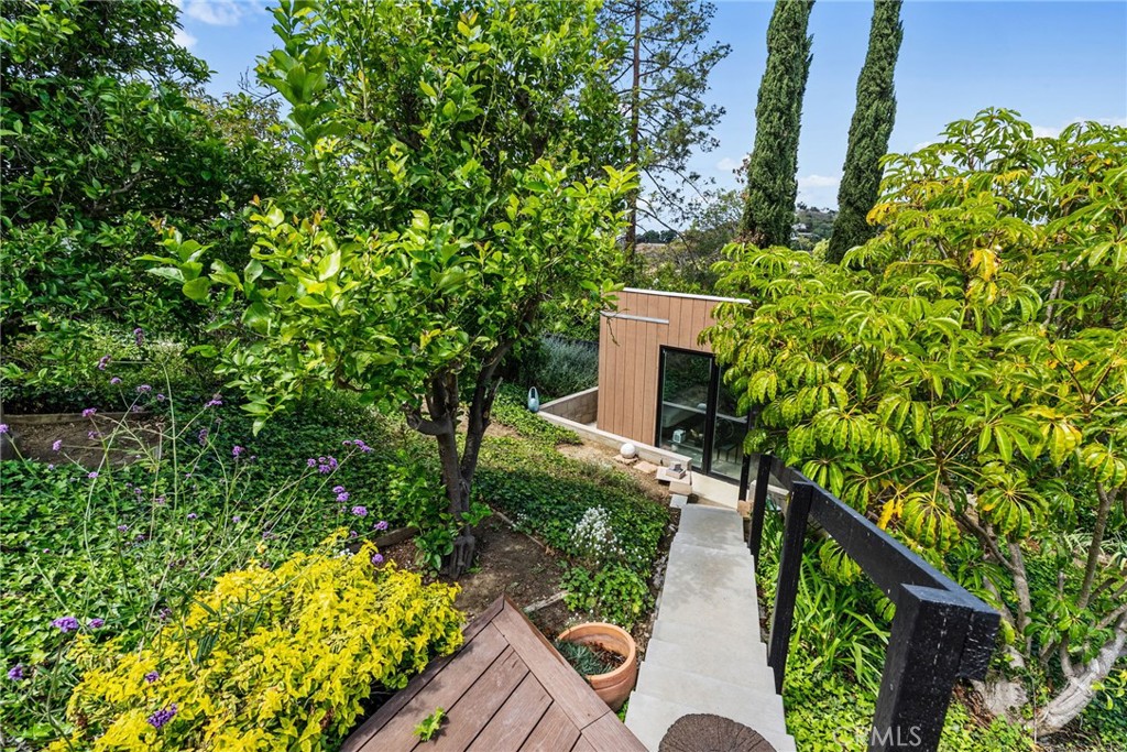 Property photo 25