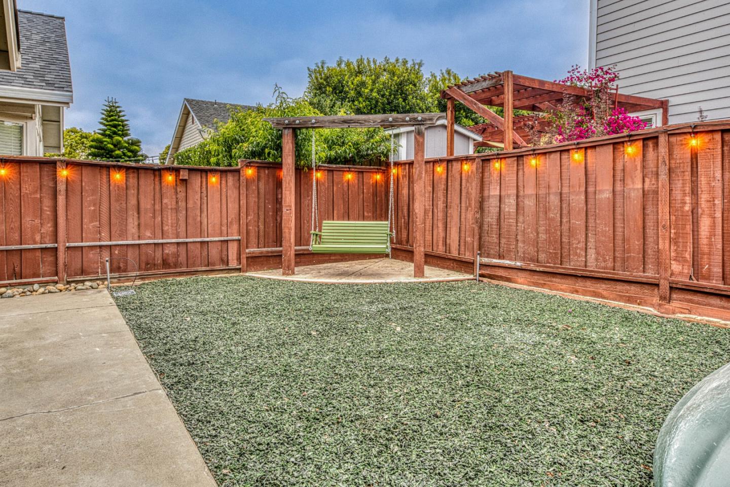 Property photo 28