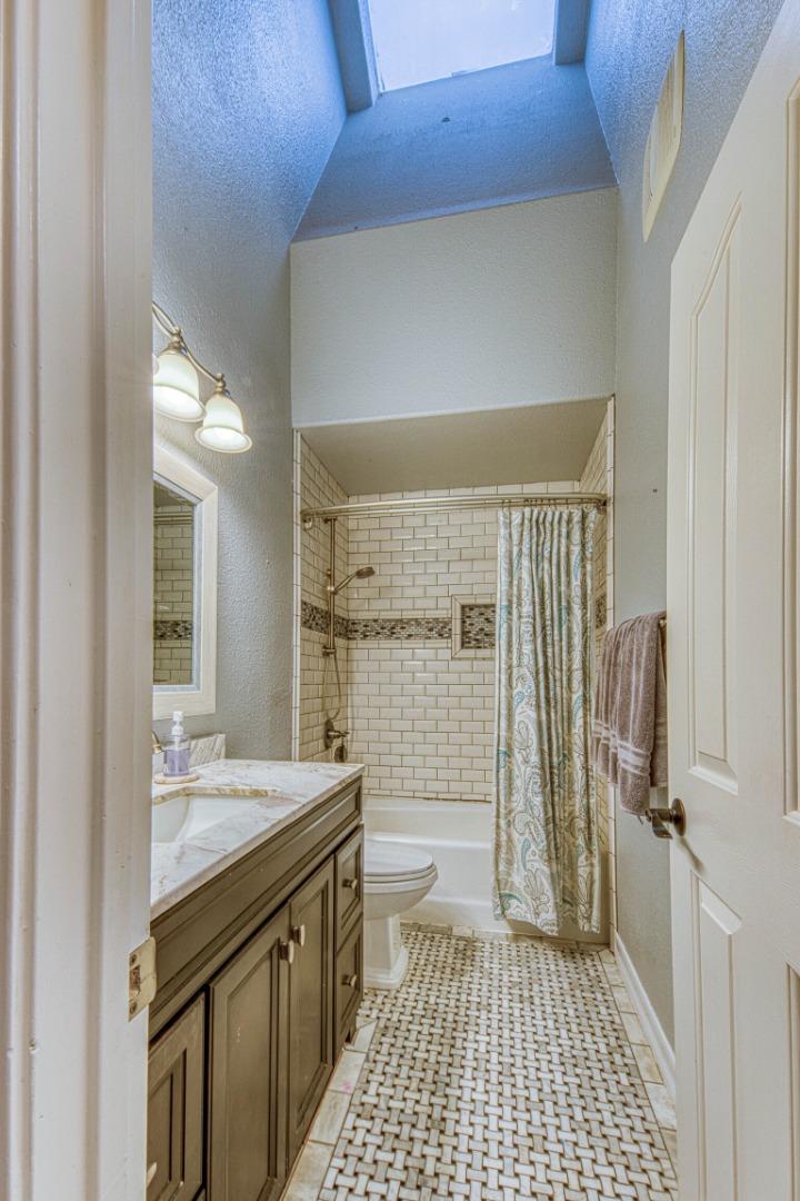 Property photo 37