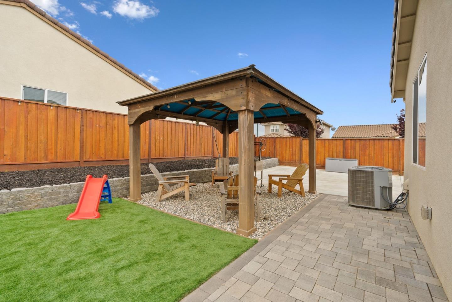 Property photo 35