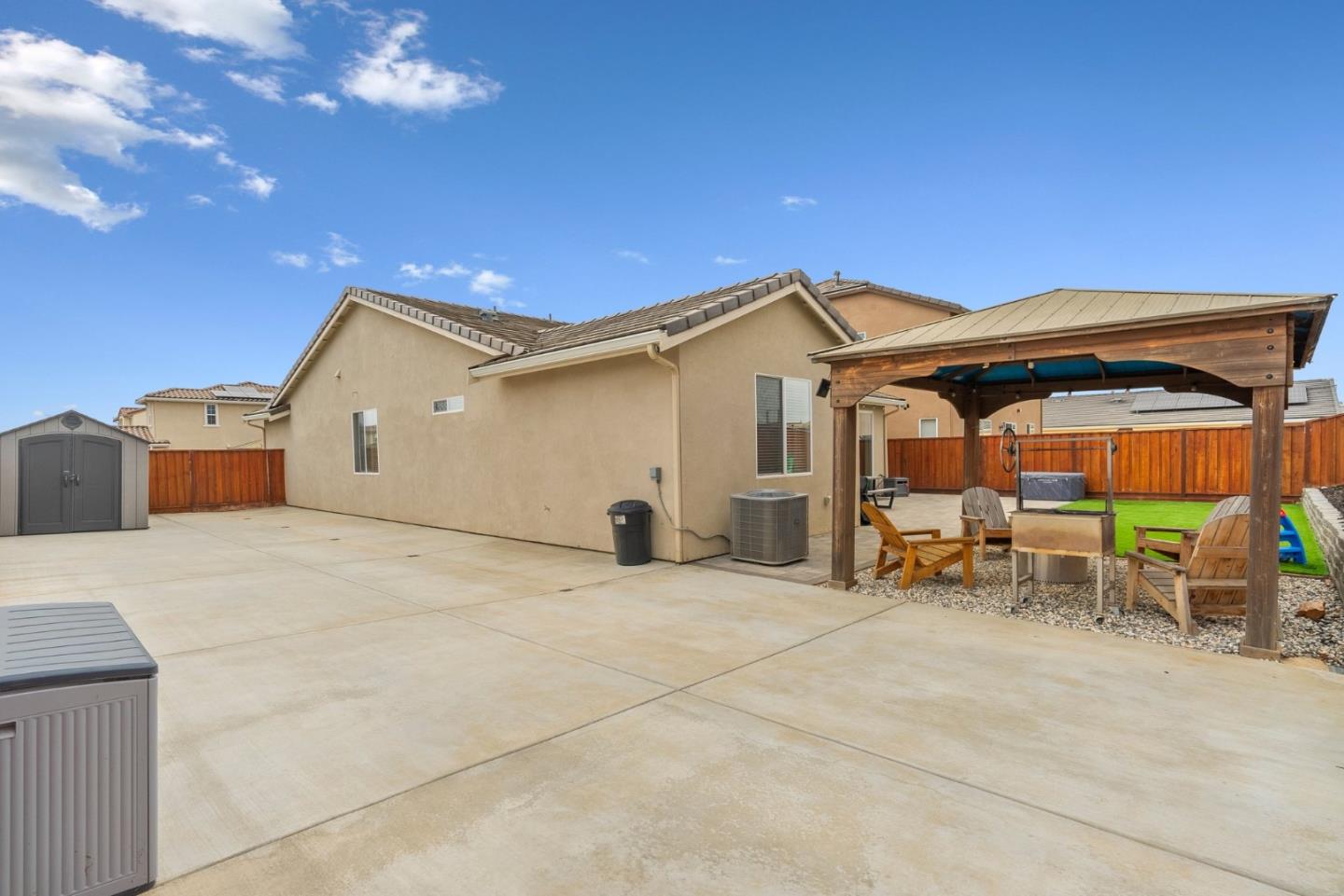 Property photo 36