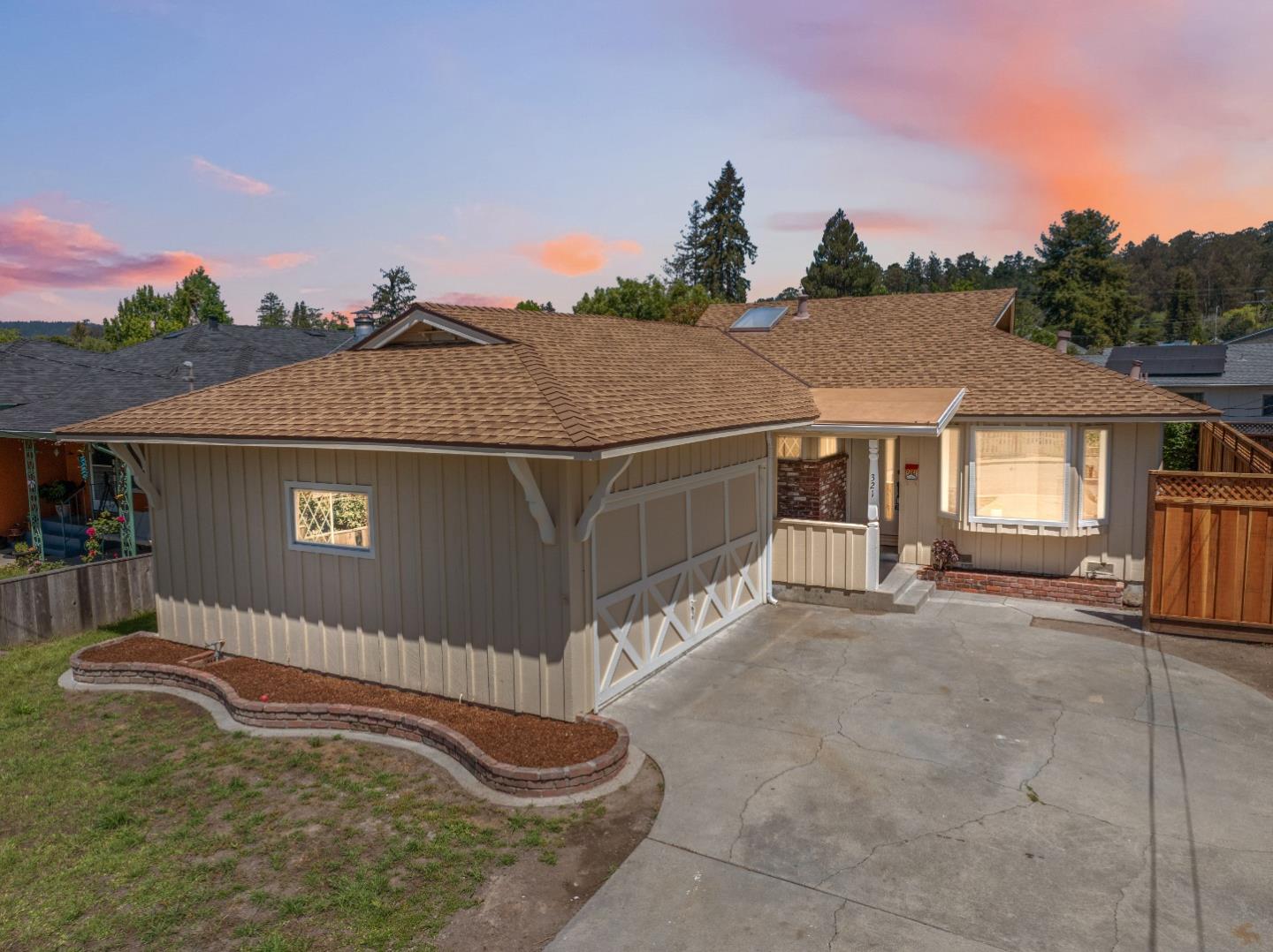 Property photo 37
