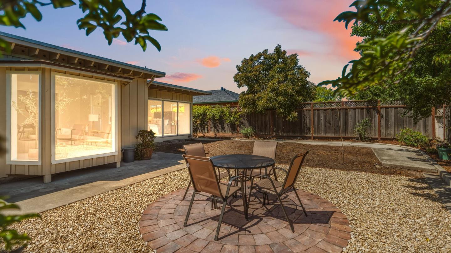 Property photo 42