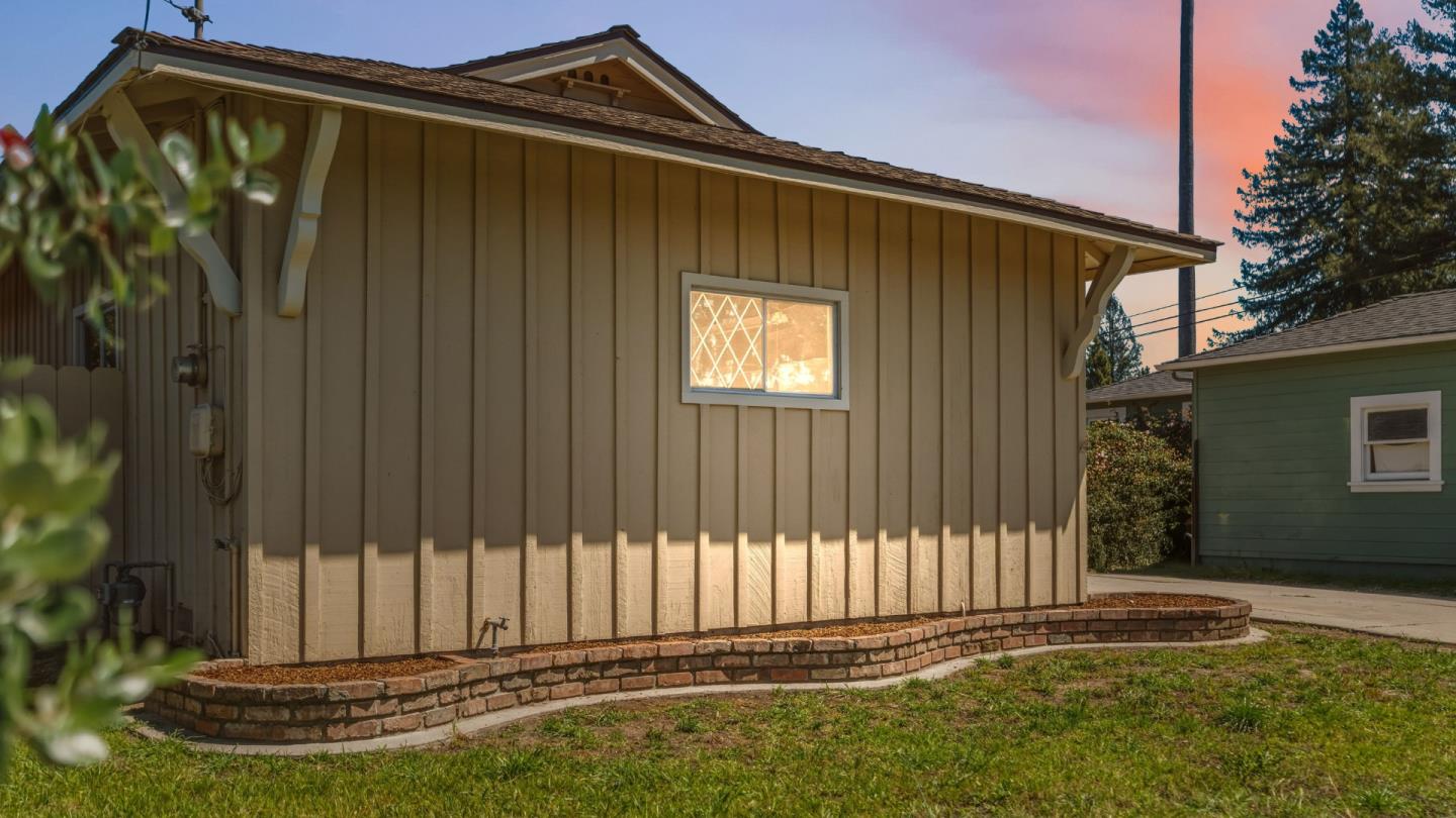 Property photo 44