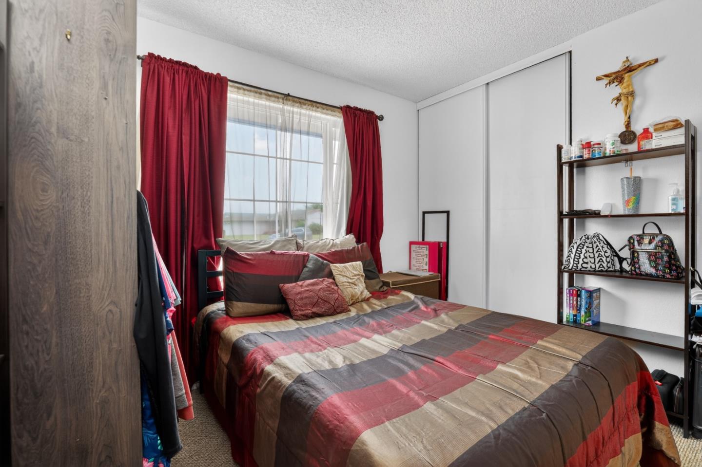 Property photo 25