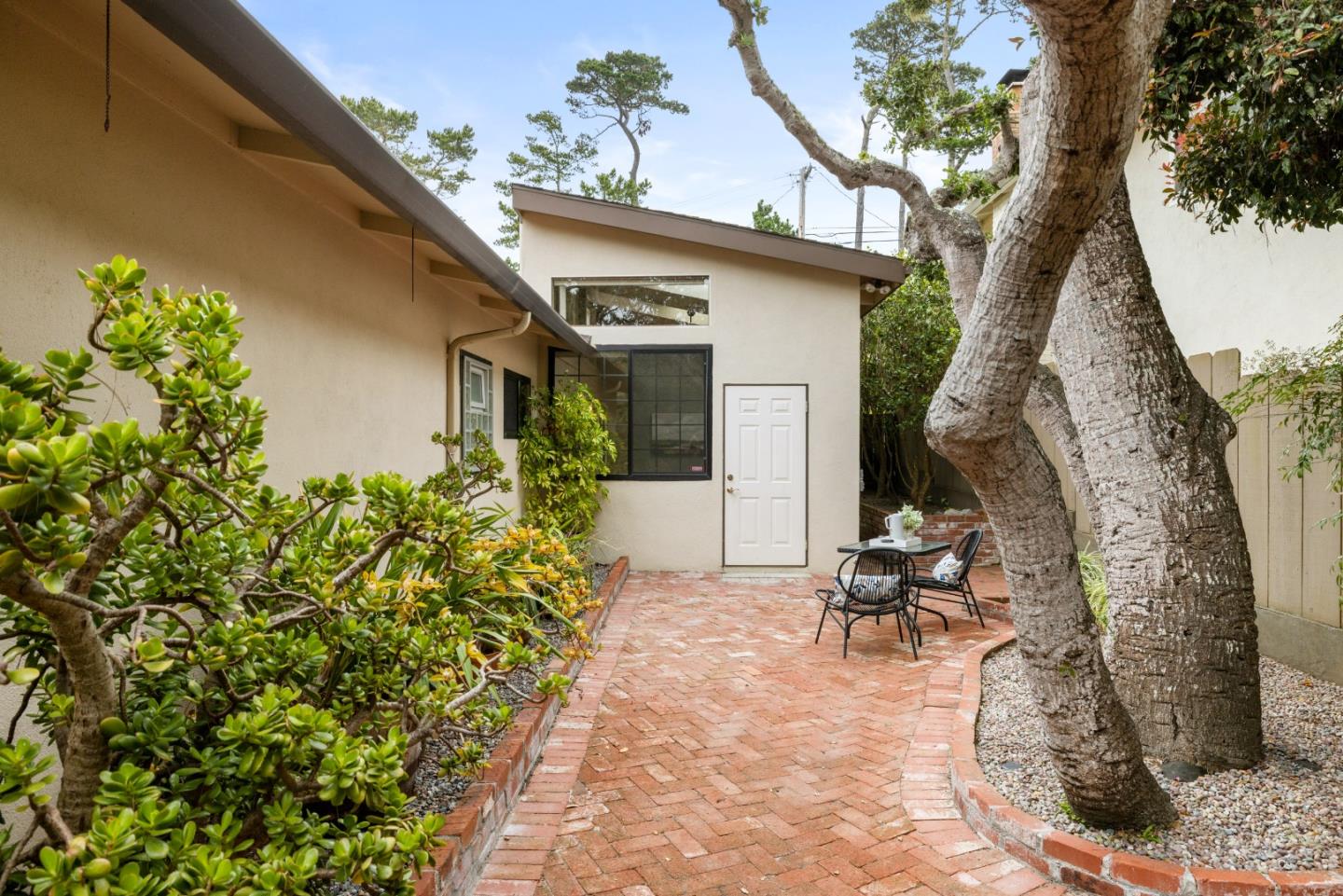 Property photo 25