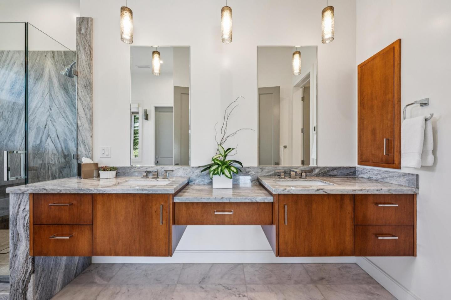 Property photo 44