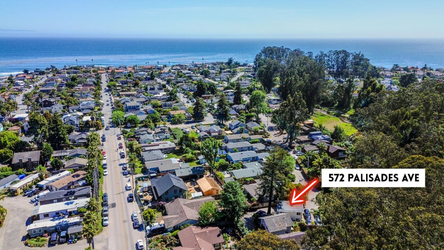 572 Palisades Ave