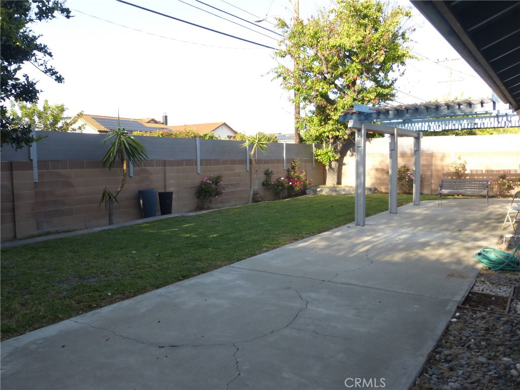 Property photo 28