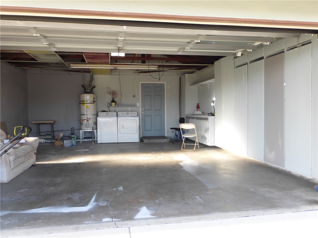 Property photo 35