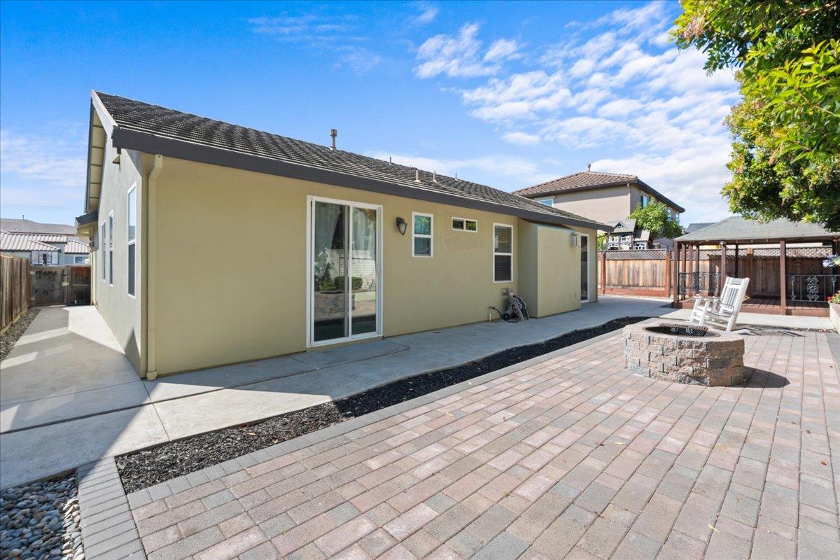 Property photo 35