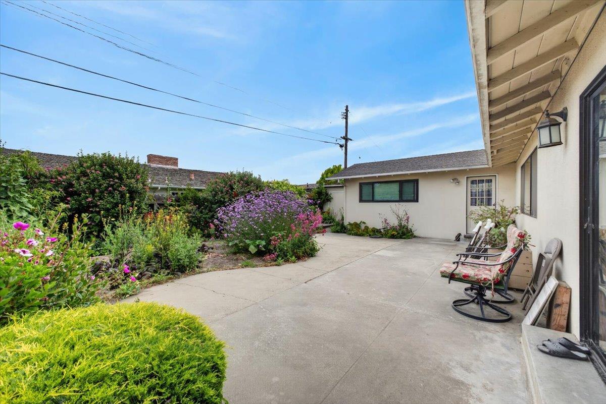 Property photo 25