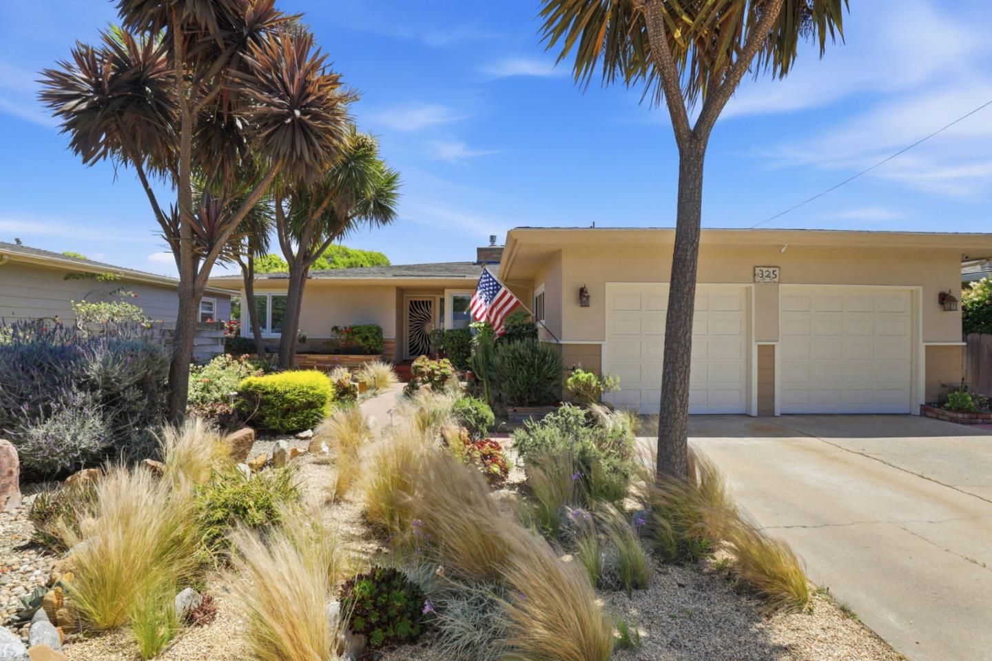 325 San Vincente Ave