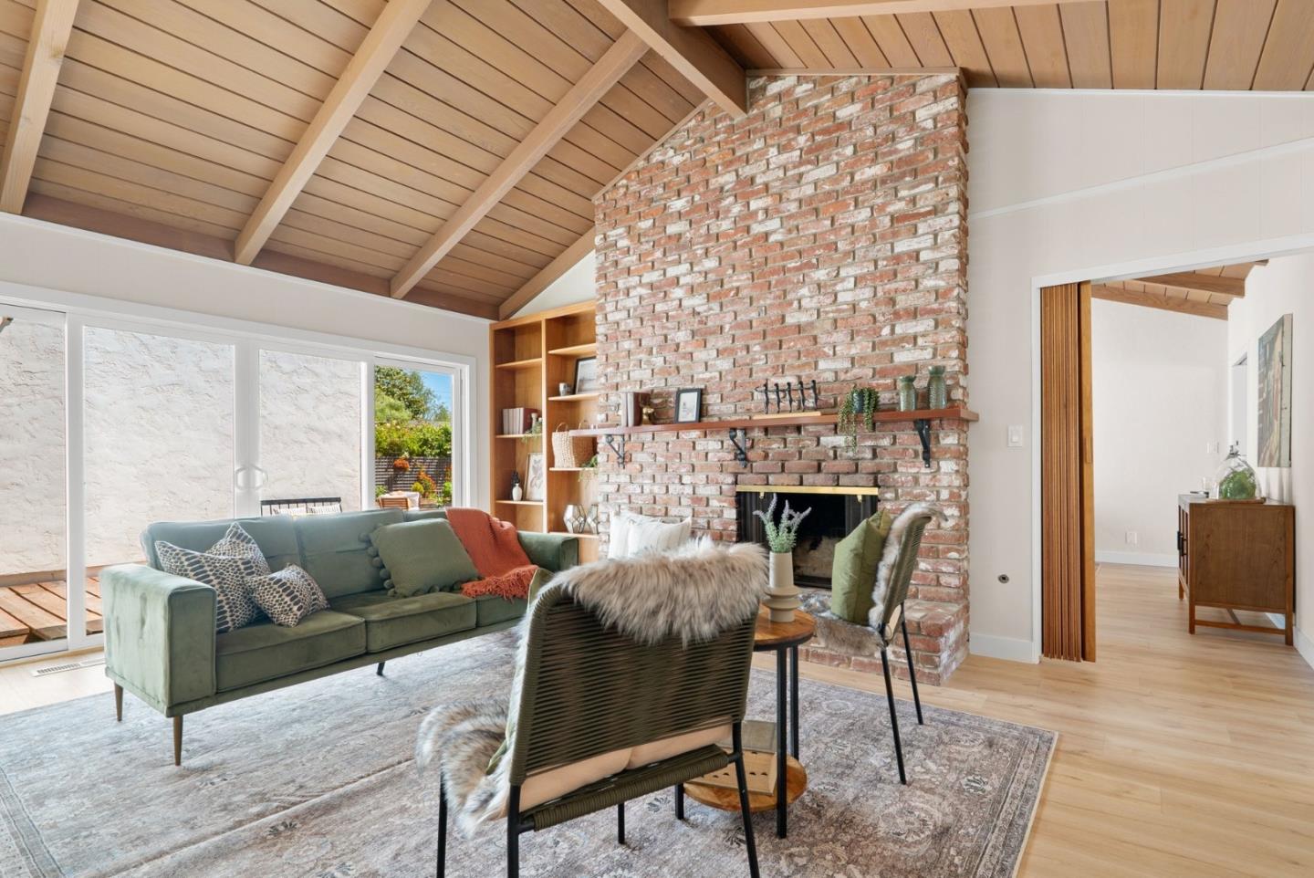 Property photo 31