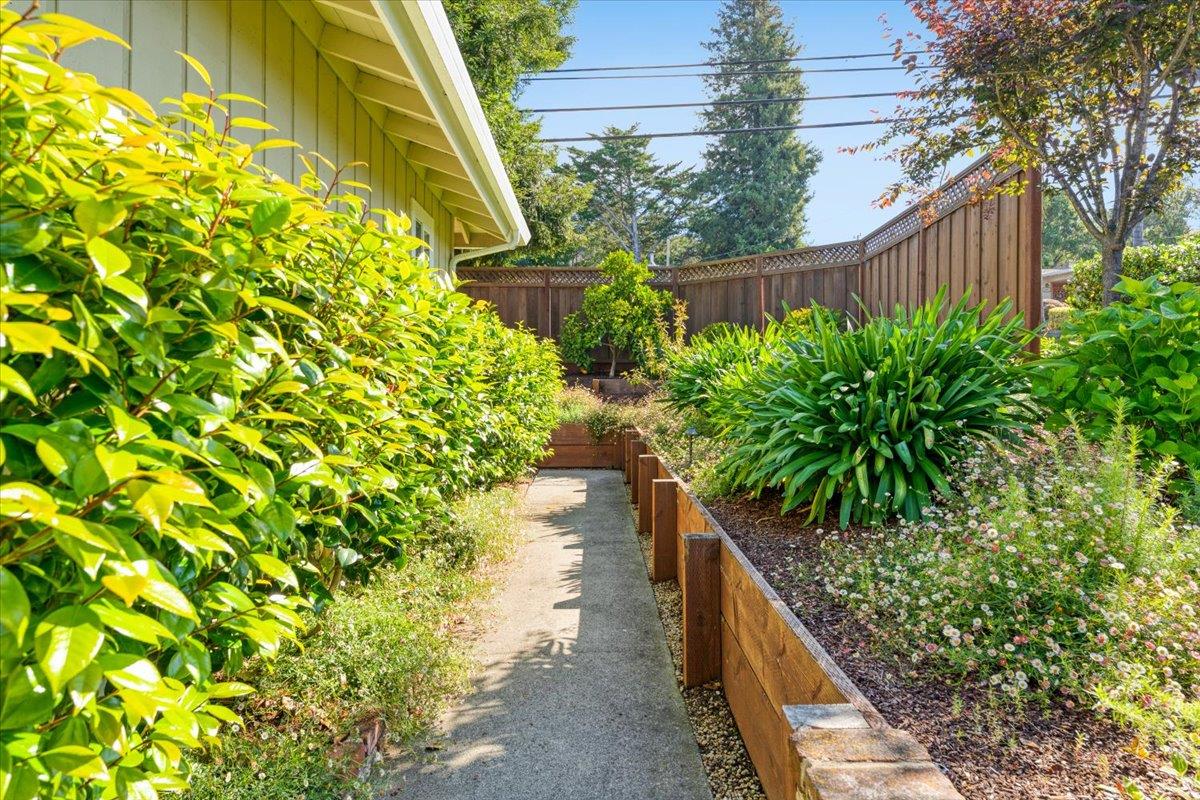 Property photo 45