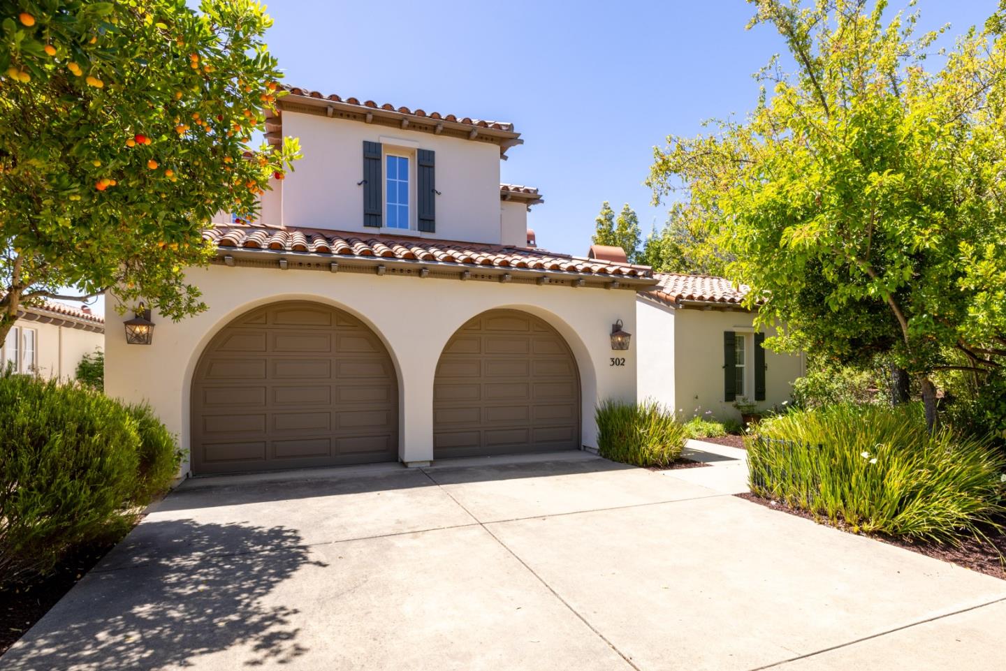 302 Pasadera Dr