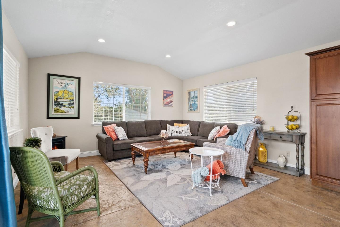 Property photo 46