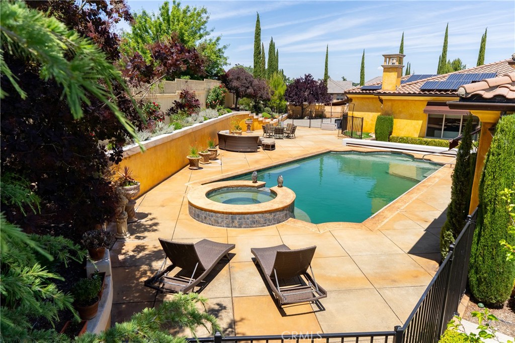 Property photo 30