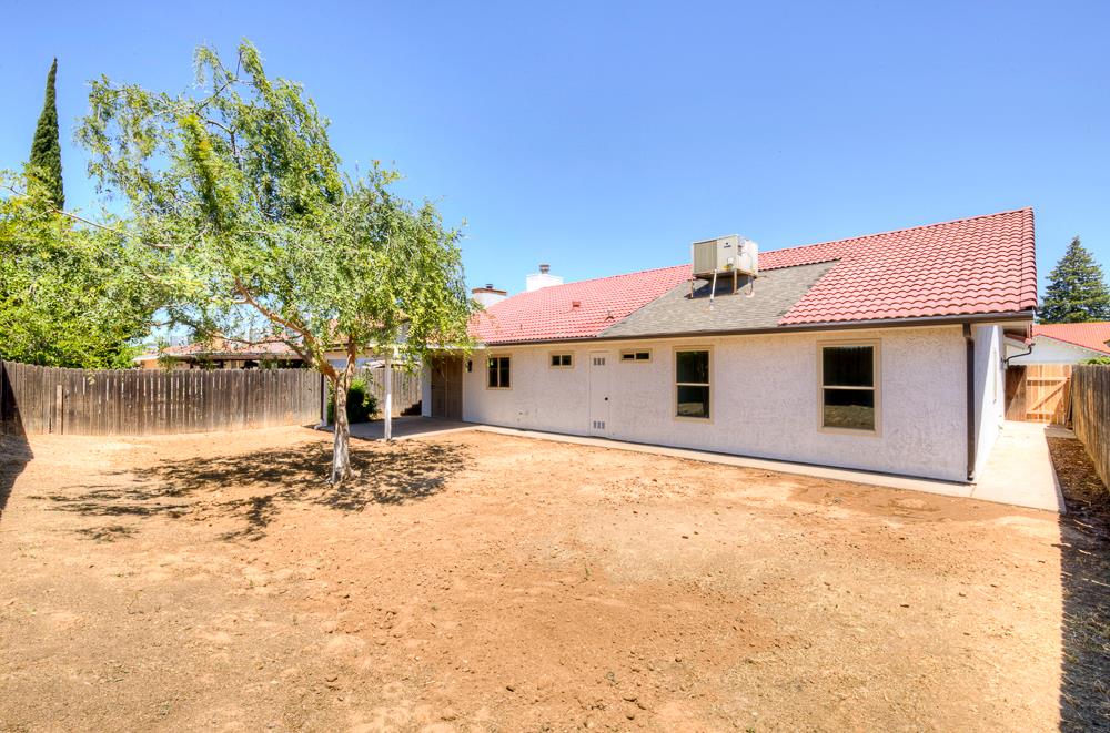 Property photo 36