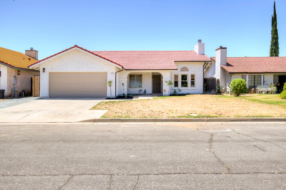 3221 N Hanover Ave