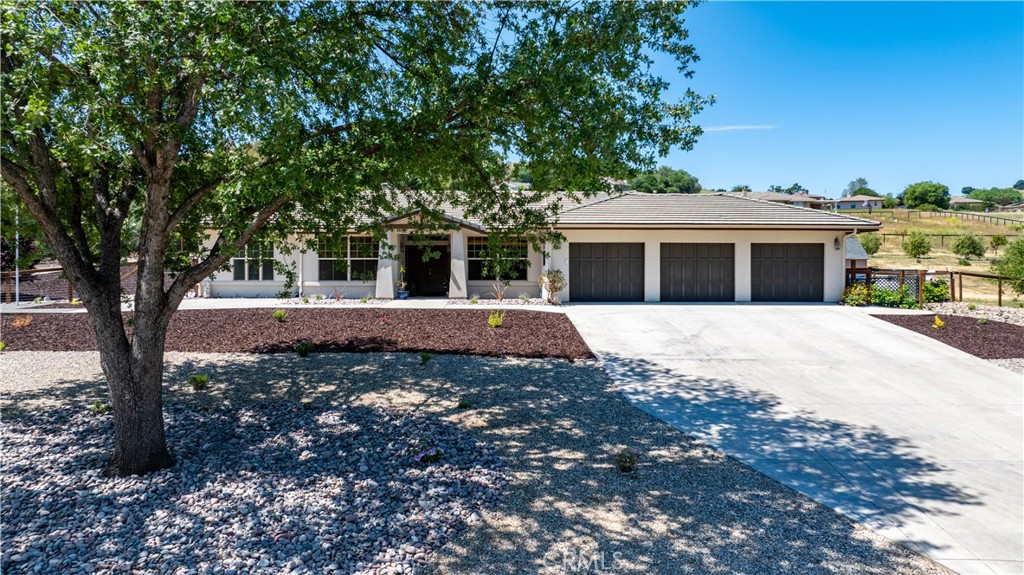 9947 Flyrod Dr