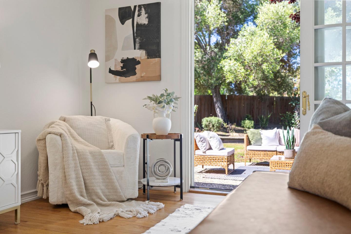 Property photo 38