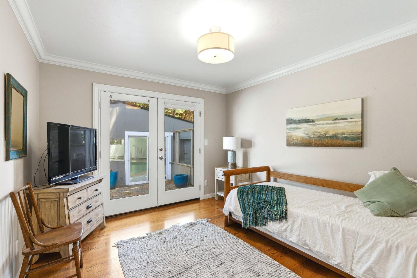 Property photo 37