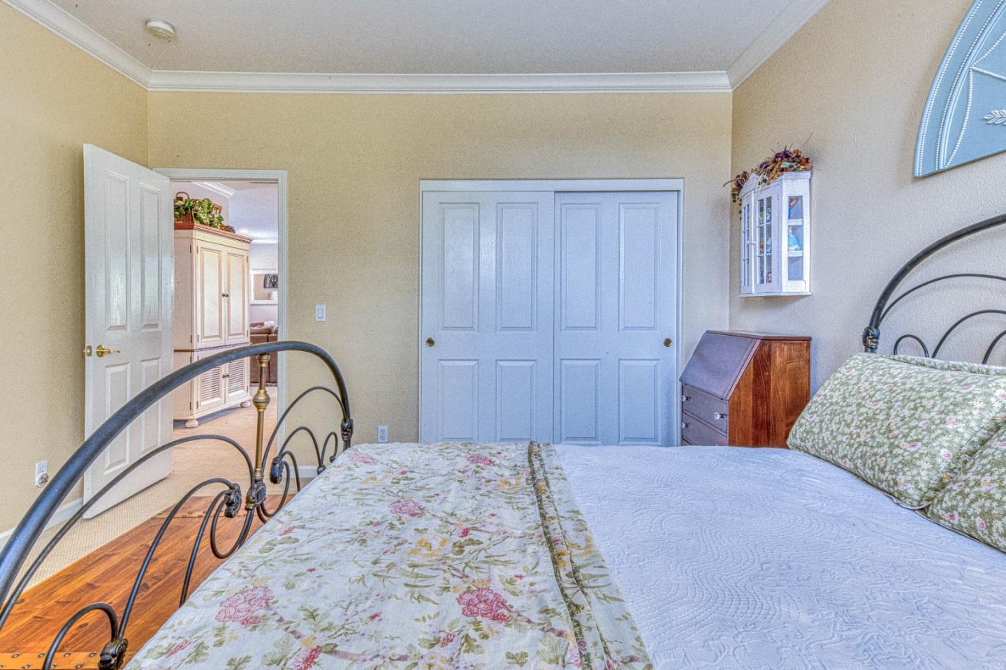 Property photo 50