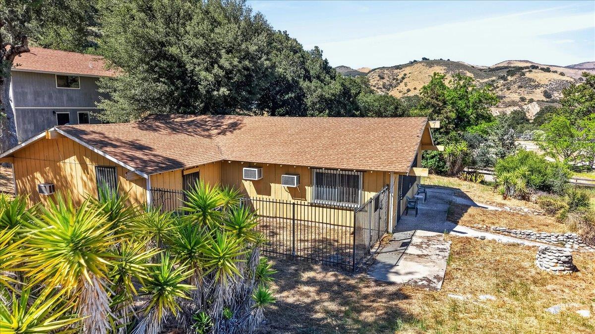 Property photo 43