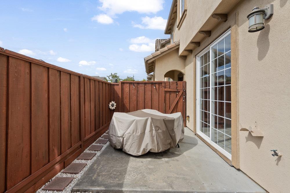 Property photo 42