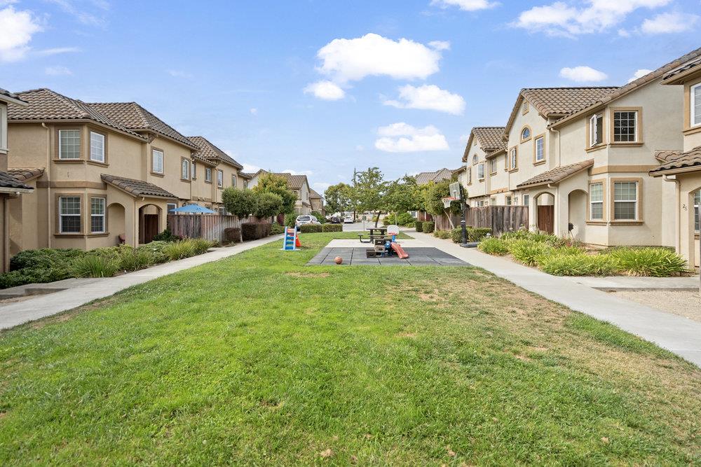 Property photo 45