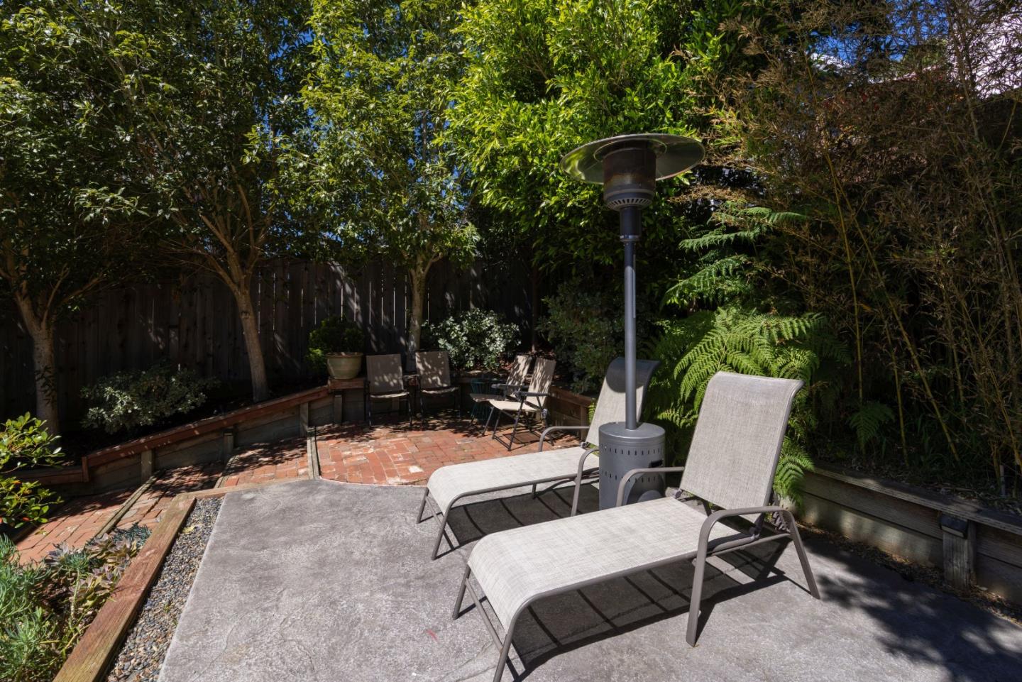 Property photo 32