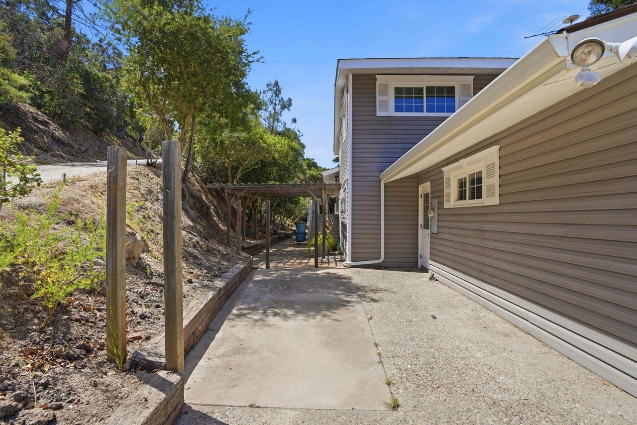Property photo 46