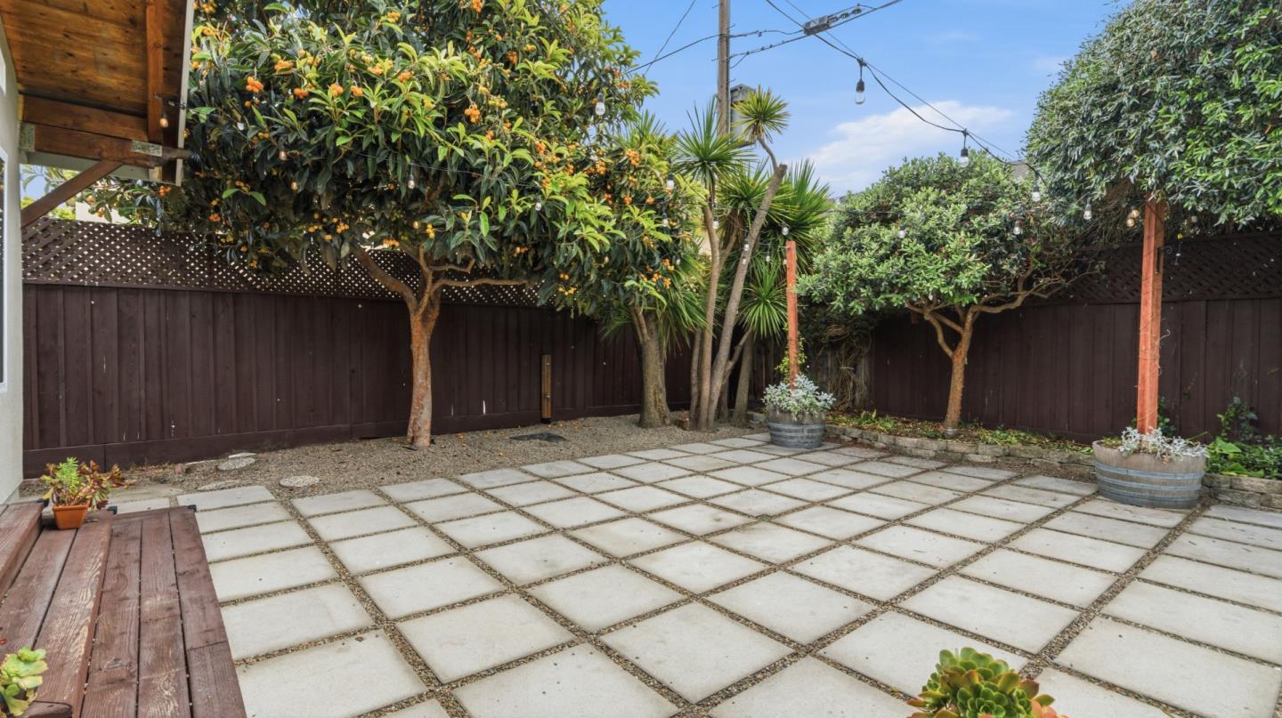 Property photo 37