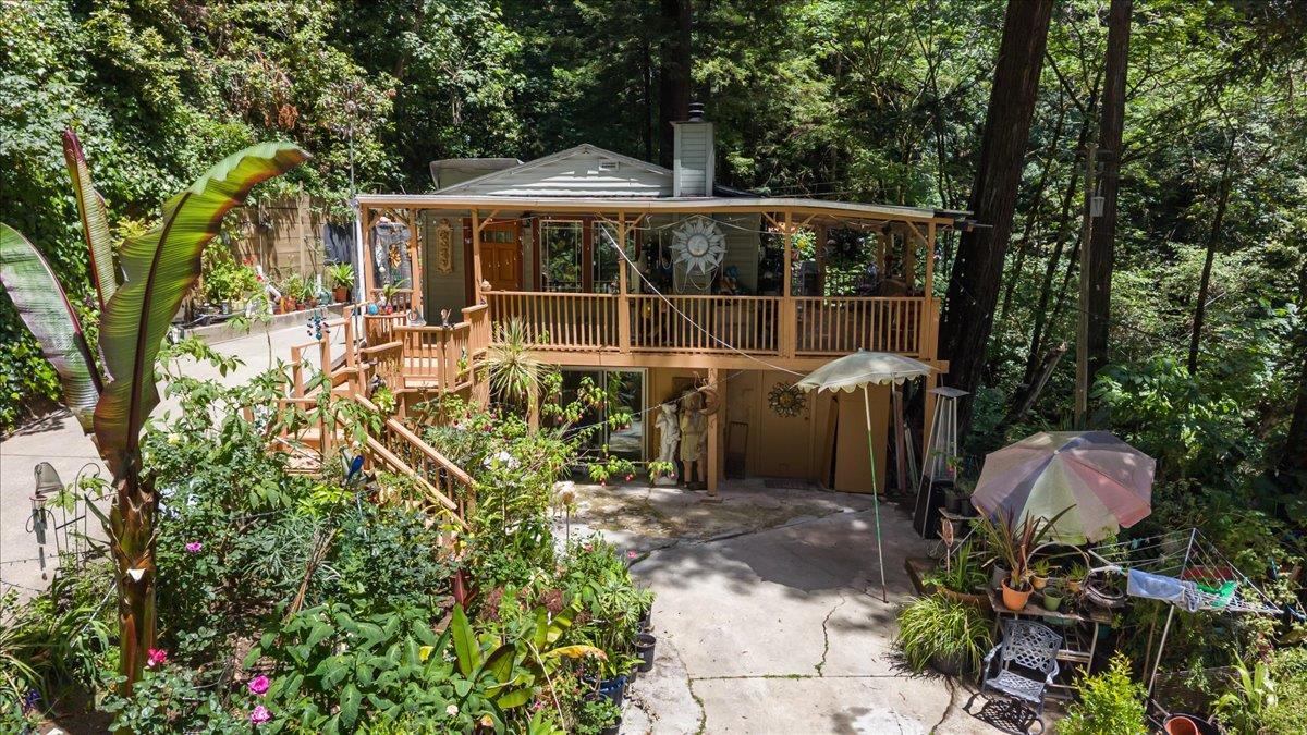 733 Browns Valley Rd