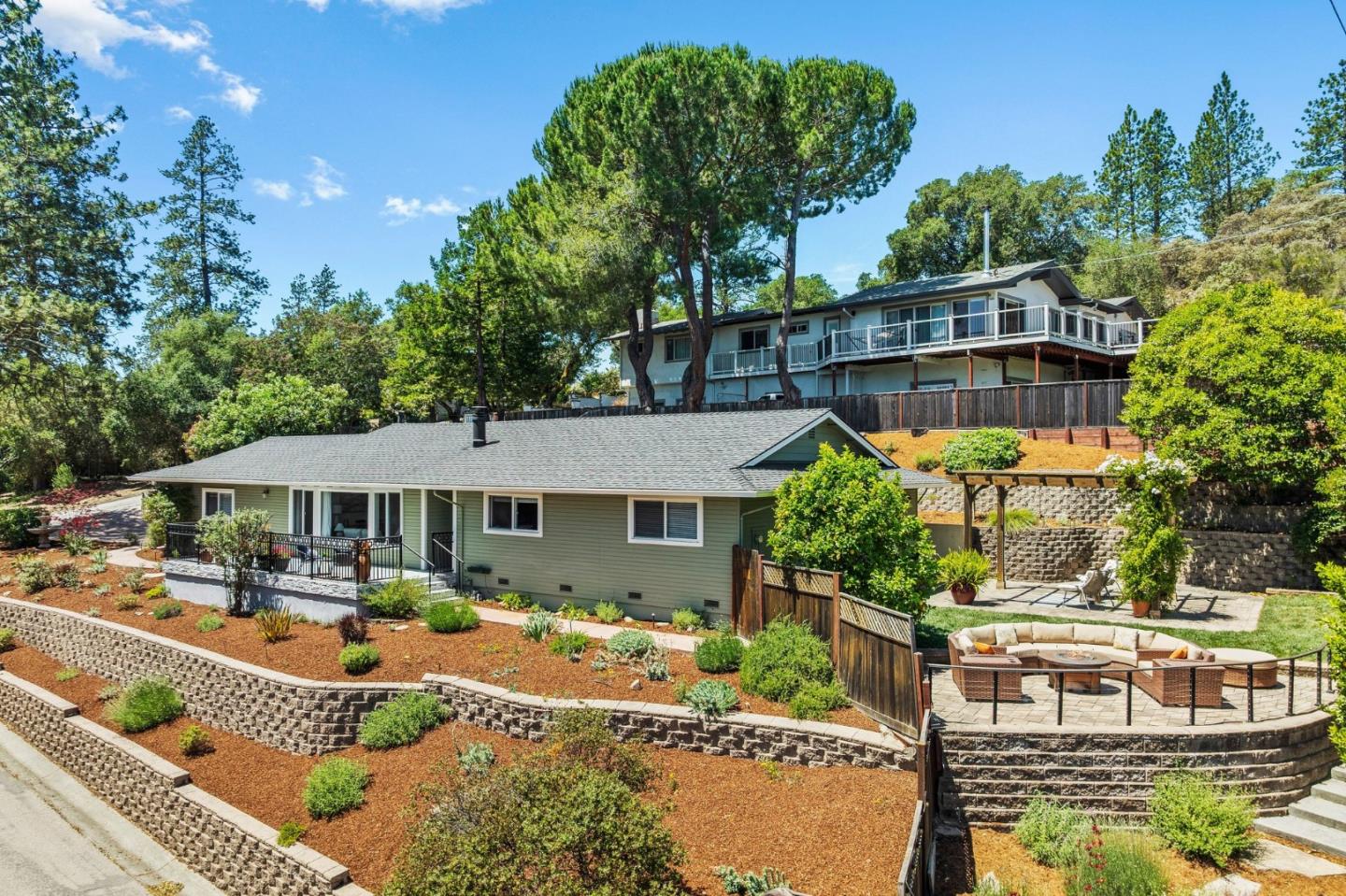 282 Twin Pines Dr