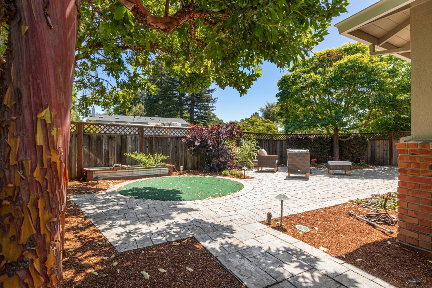 Property photo 40