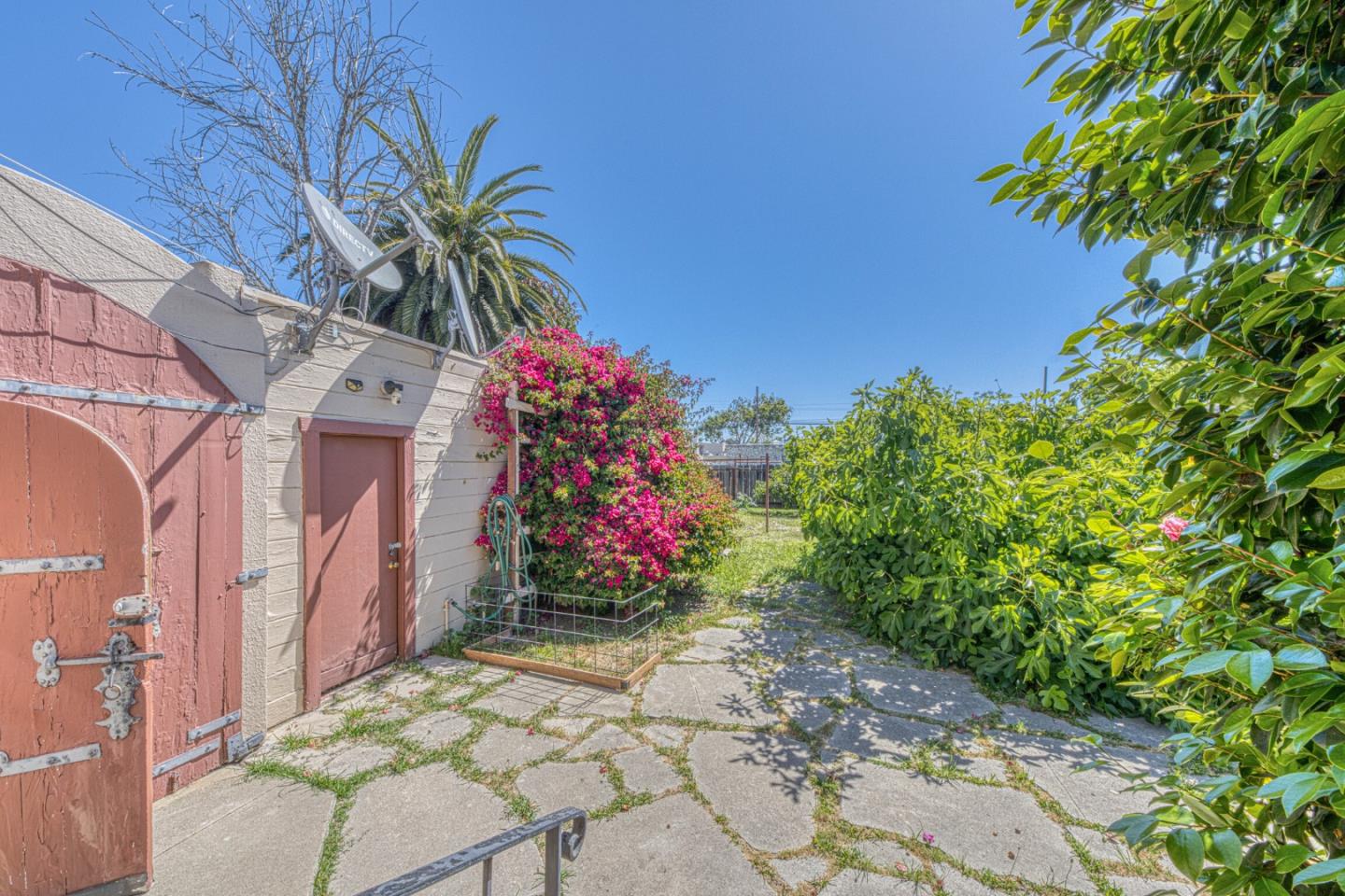 Property photo 40