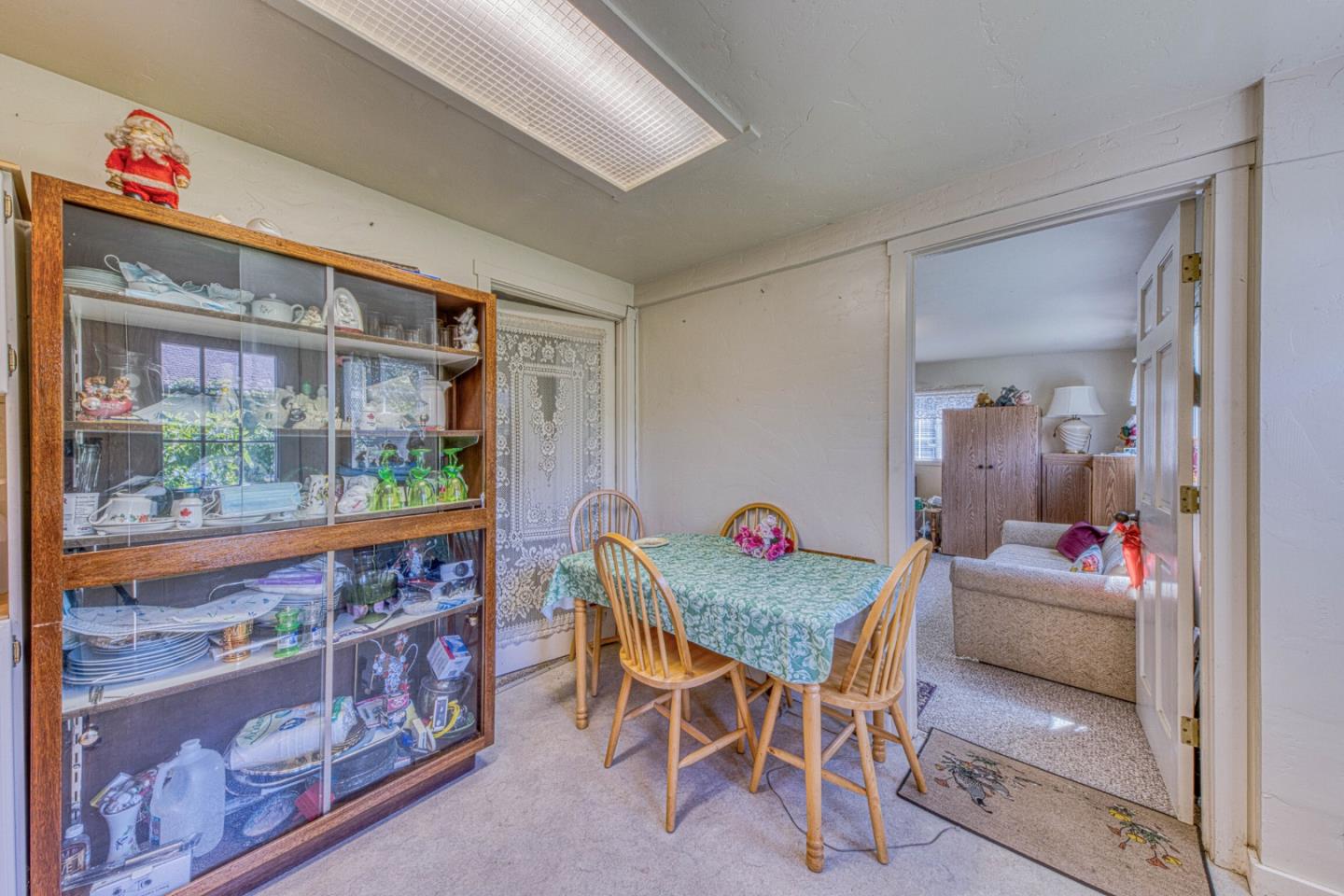 Property photo 44
