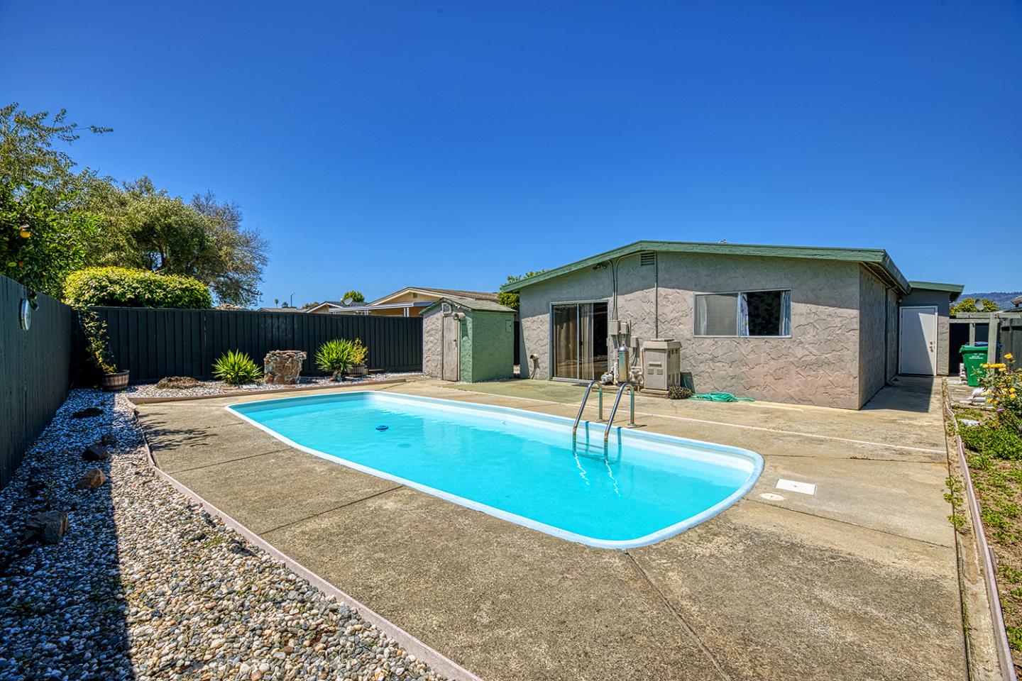 Property photo 28