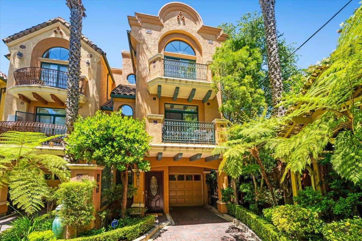 233 Villa Mar Vista