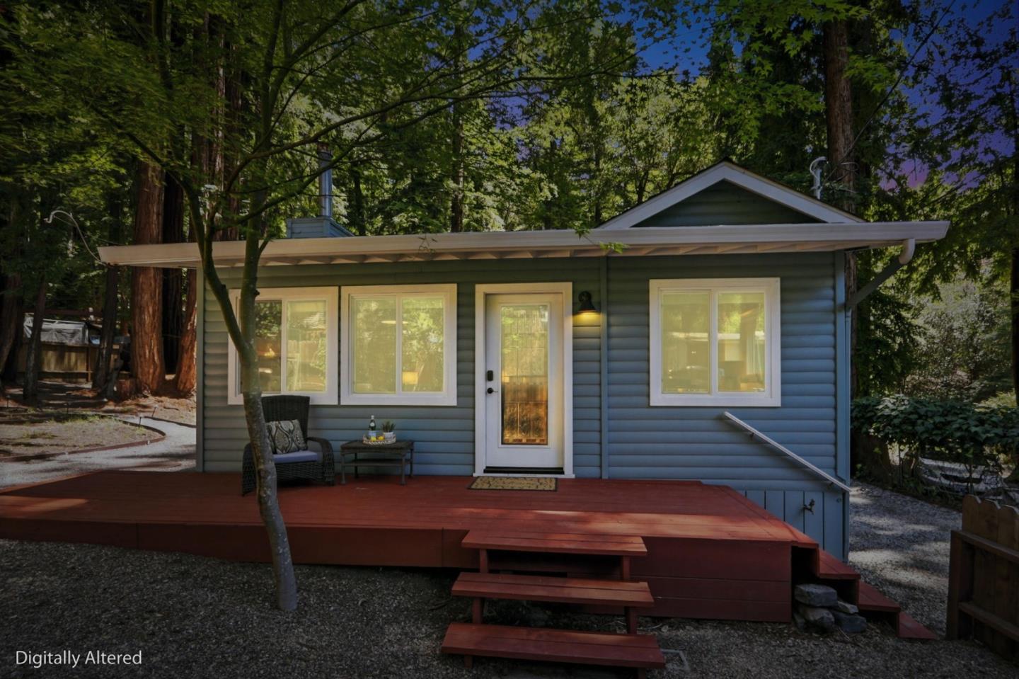 825 Creek Dr