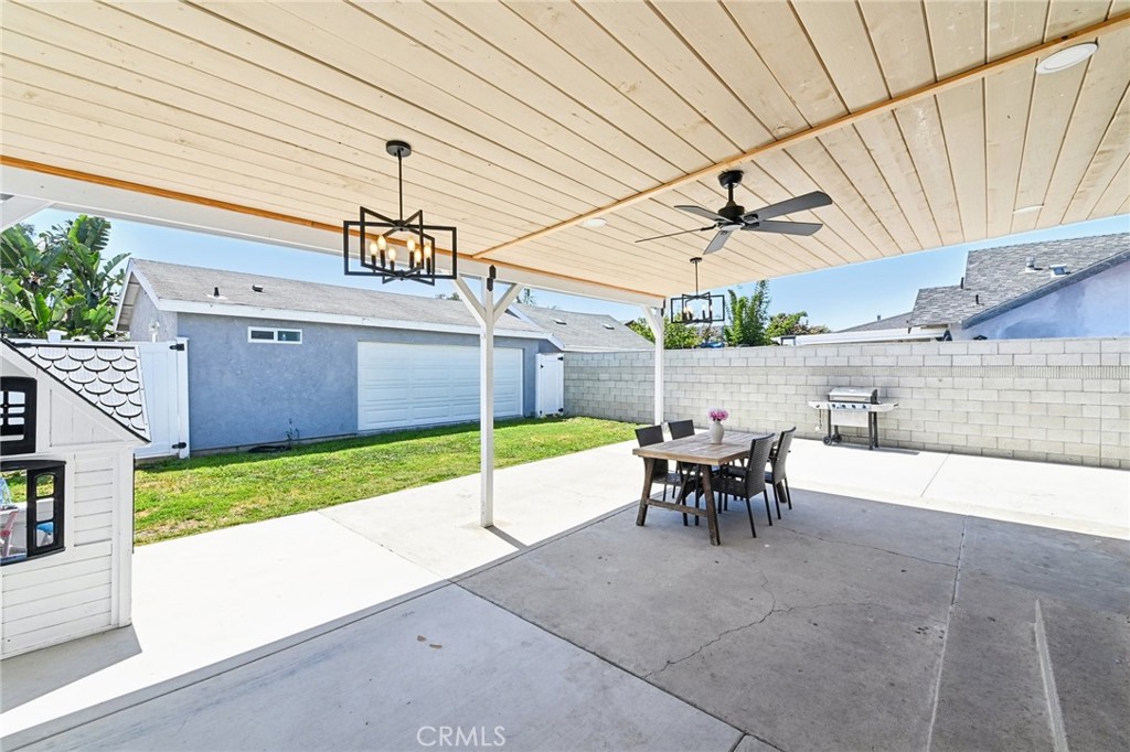 Property photo 33