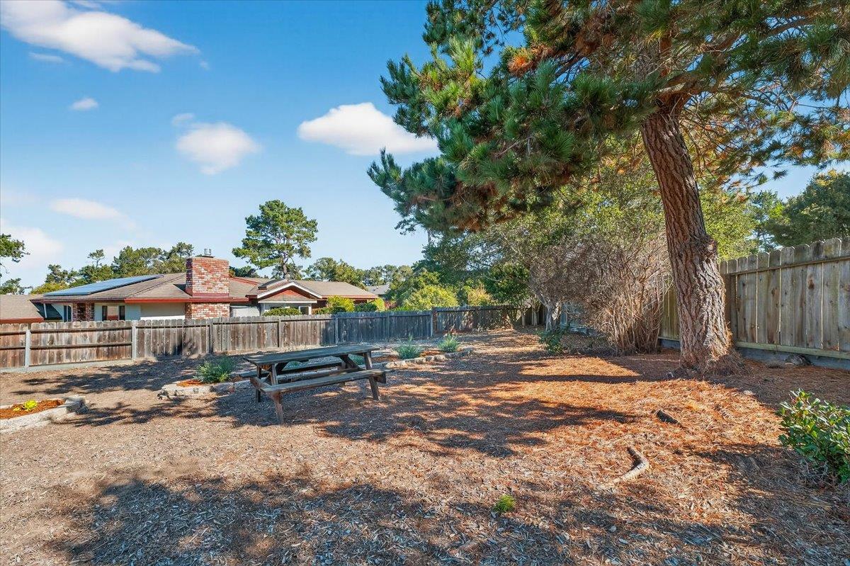 Property photo 50