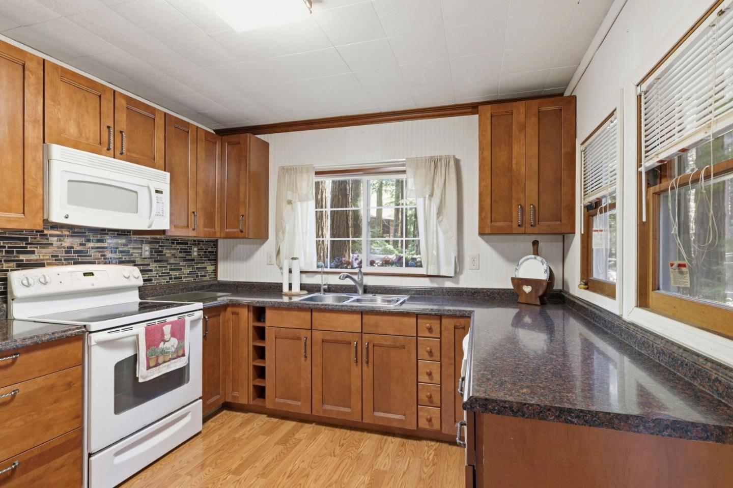 Property photo 23