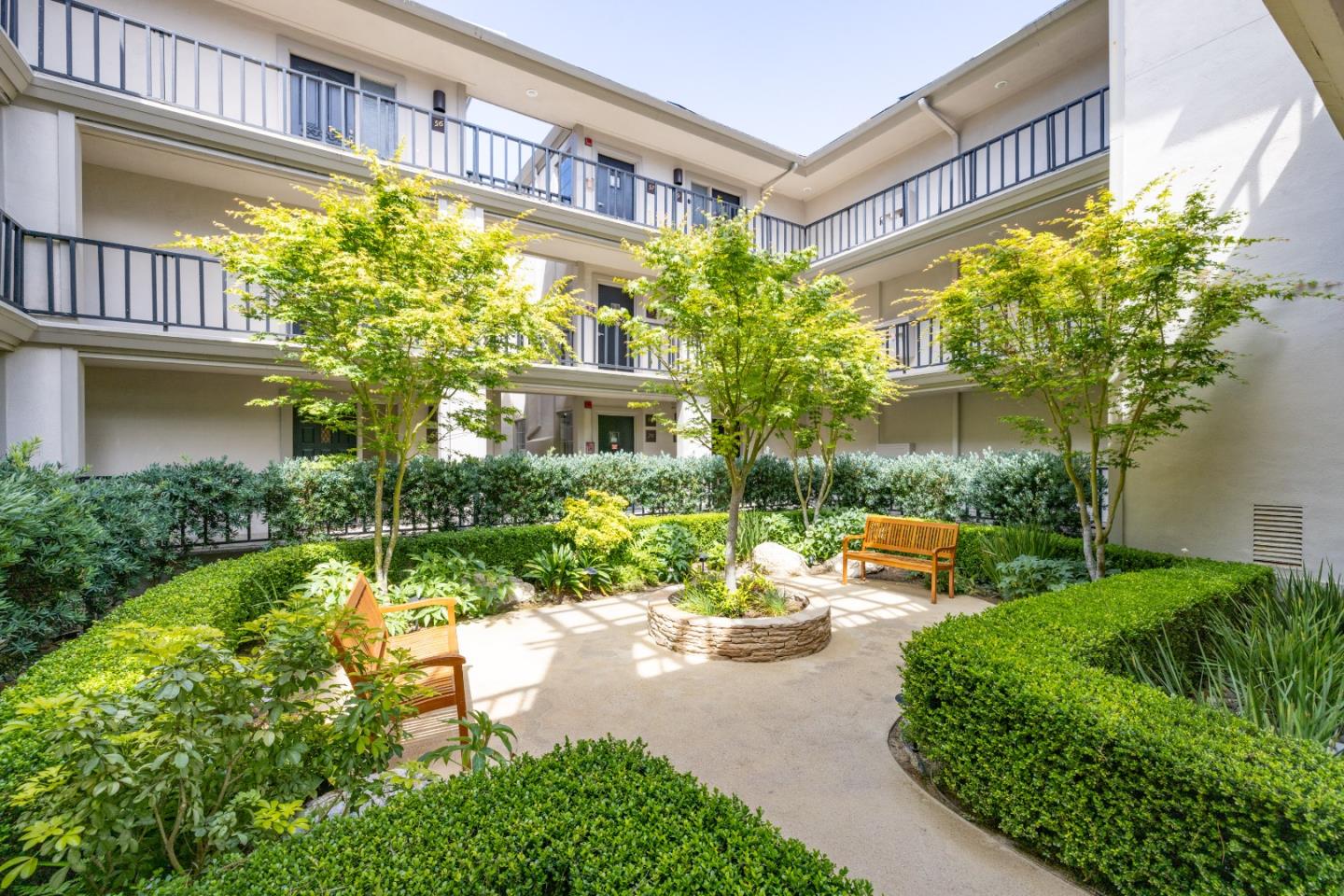 68 Ocean Pines Ln