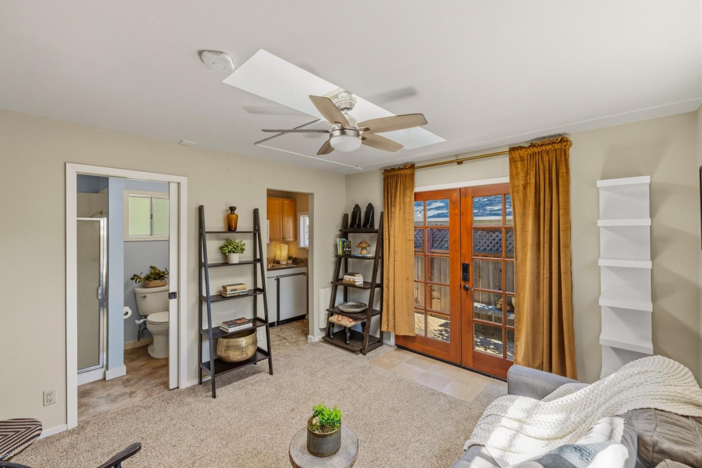 Property photo 45