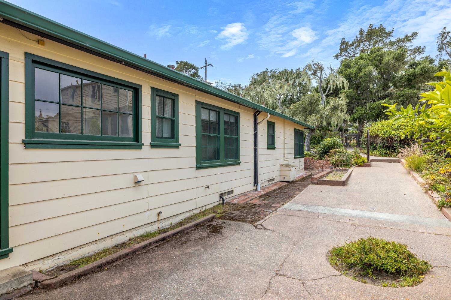 Property photo 46