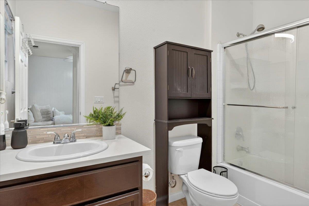 Property photo 46