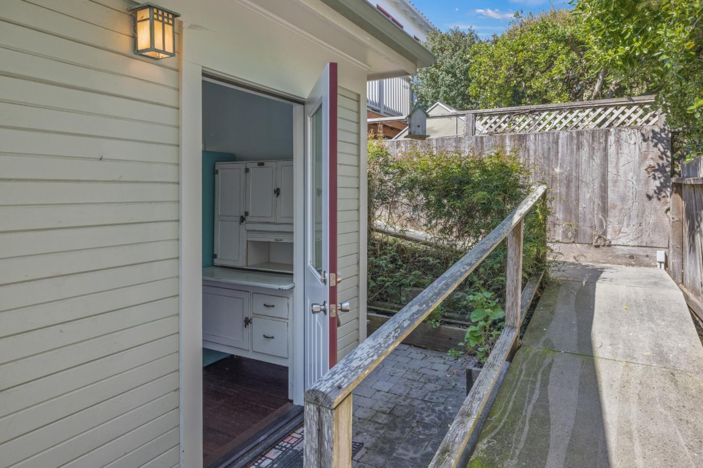 Property photo 28